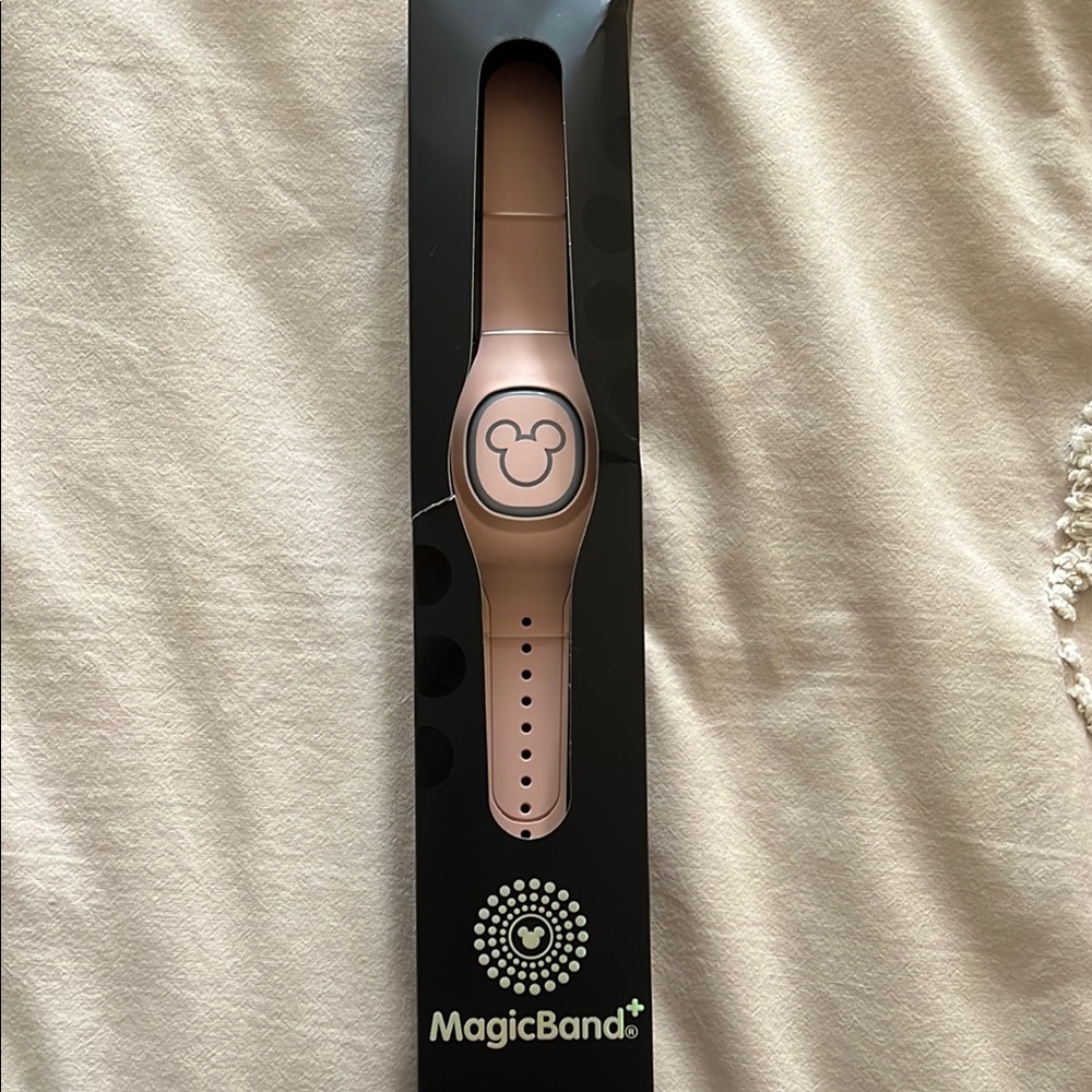 MagicBand+ Pink Wristband